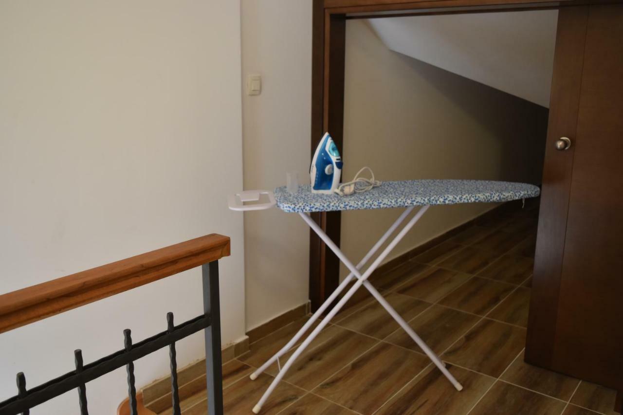 Apartments Sea View Kotor Bagian luar foto