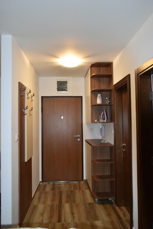Apartments Sea View Kotor Bagian luar foto